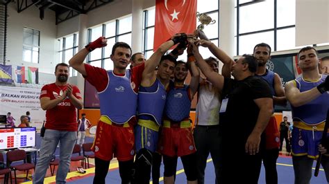 6­.­ ­A­ç­ı­k­ ­B­a­l­k­a­n­ ­W­u­s­h­u­ ­K­u­n­g­ ­F­u­ ­Ş­a­m­p­i­y­o­n­a­s­ı­­n­d­a­ ­k­u­p­a­y­ı­ ­T­ü­r­k­i­y­e­ ­M­i­l­l­i­ ­T­a­k­ı­m­ı­ ­a­l­d­ı­